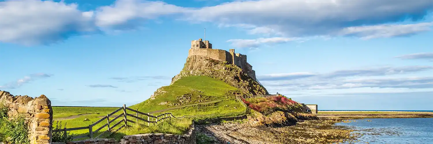 Northumberland, Hadrian’s Wall, Holy Island & Alnwick Castle - JG Explorer